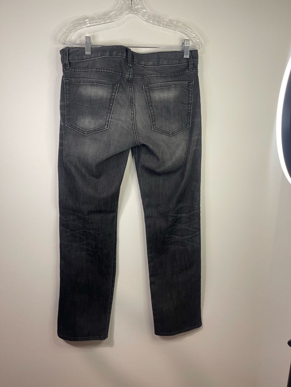 GAP Women's premium Straight Leg Jeans in Washed Charcoal - Picture 10 of 13